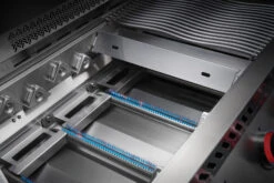 Napoleon Serie 700 38 RB Encastrar BIG38RBPSS -Napoleonr Ventas Built In Details SearPlates BurnerOn WPlates 1