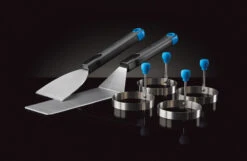 Napoleon Kit Desayuno Con 2 Espátulas Y 4 Anillos Para Huevos -Napoleonr Ventas Kit Desayuno con 2 Espatulas y 4 Anillos para Huevos 2